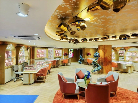 Novel Jewels - Indriya (An Aditya Birla Group Brand)